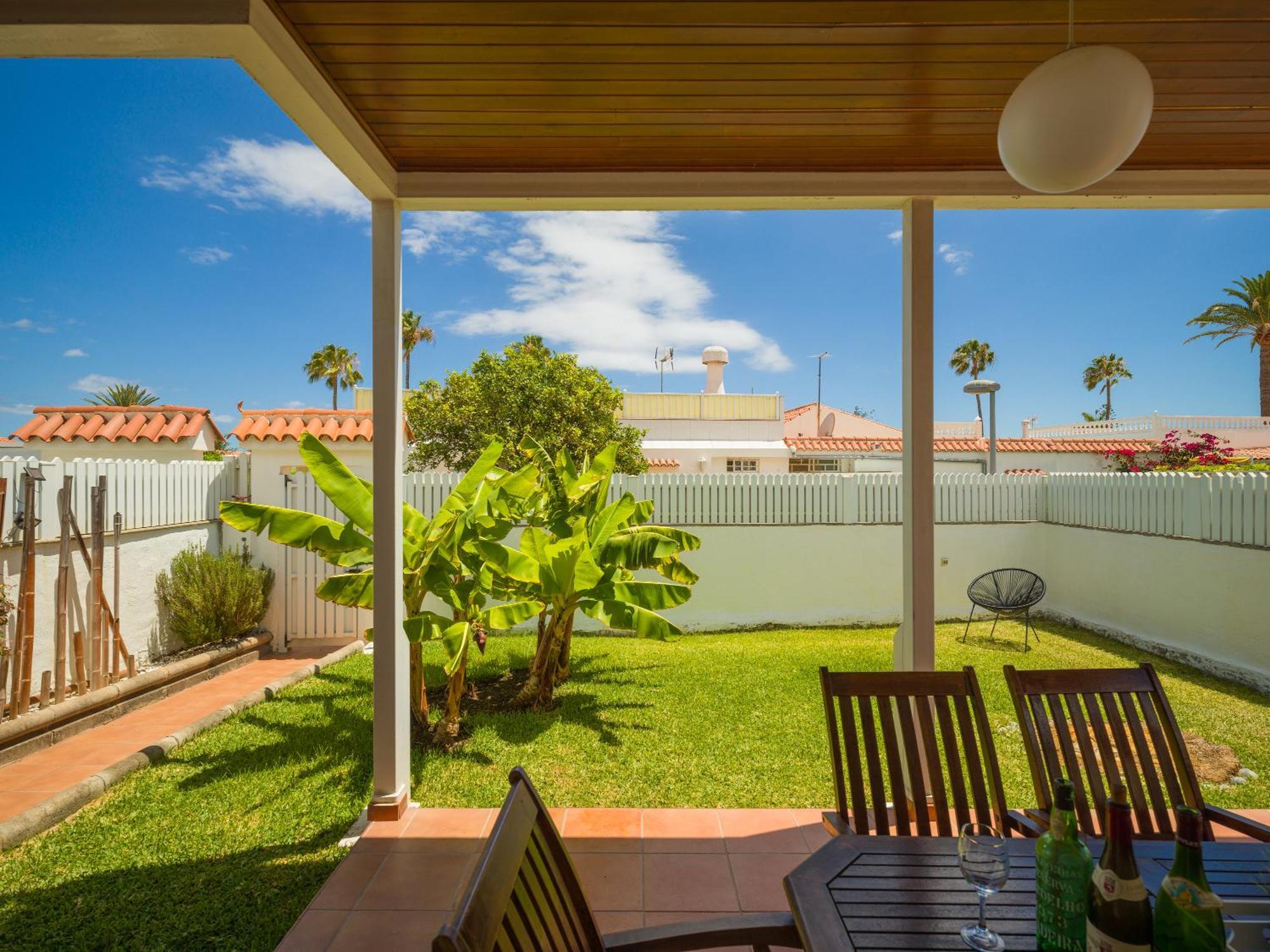 Banana House In Top Location By Tenpropertiesgc ماسبالوماس المظهر الخارجي الصورة