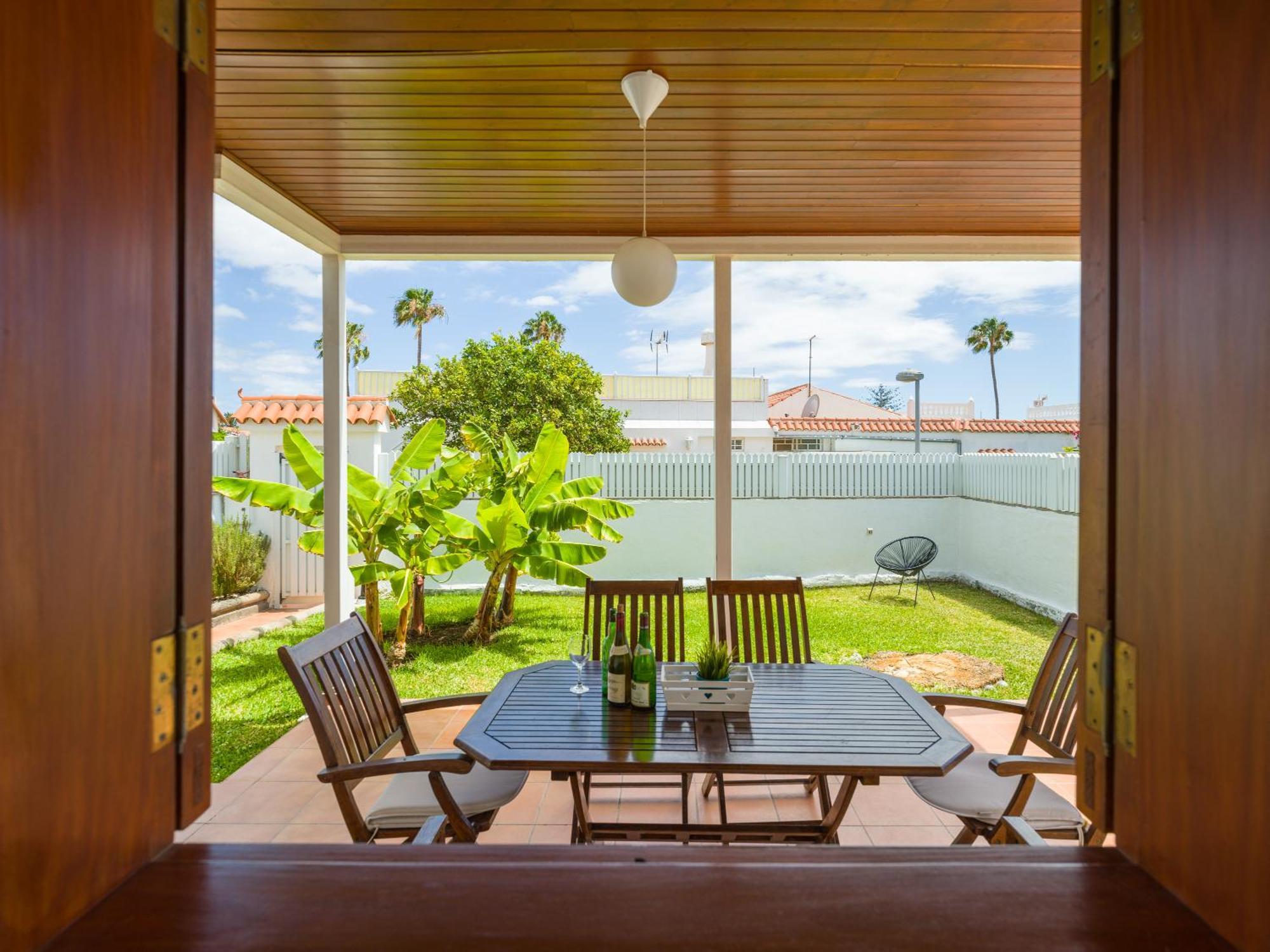 Banana House In Top Location By Tenpropertiesgc ماسبالوماس المظهر الخارجي الصورة